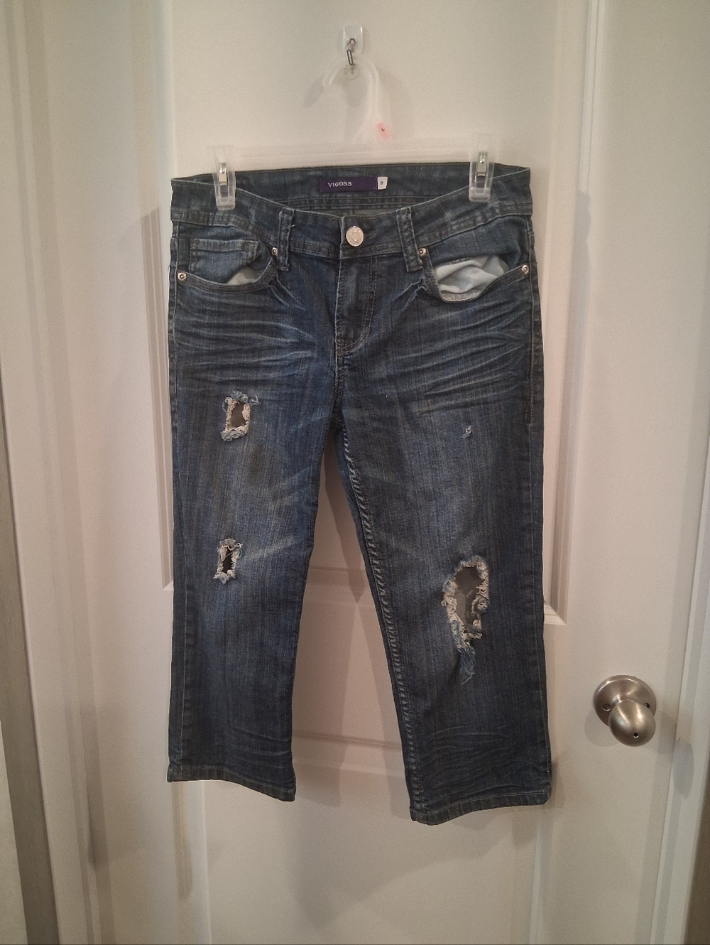 Vigoss Distressed Dark Blue Cropped Jeans Size 3